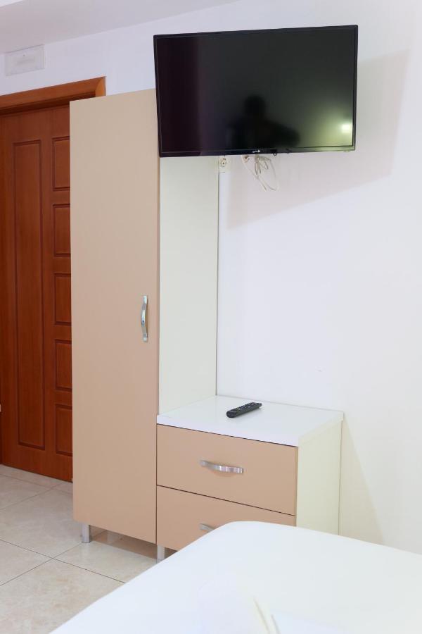 Vila Unique Apart otel Ksamil Dış mekan fotoğraf
