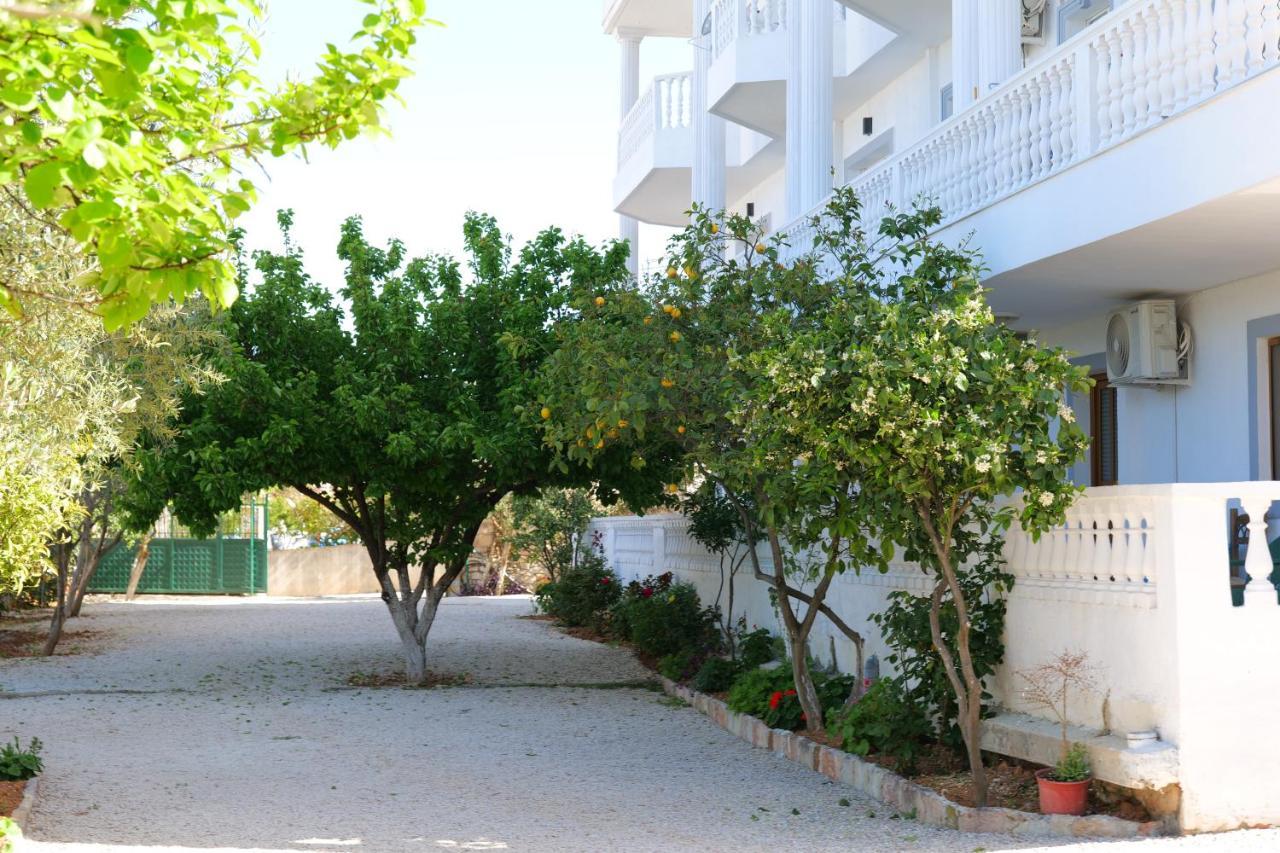 Vila Unique Apart otel Ksamil Dış mekan fotoğraf